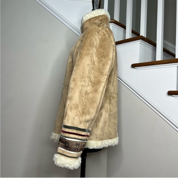 Coldwater Creek Faux Suede and Sherpa Winter Jacket - Picture 6 of 10